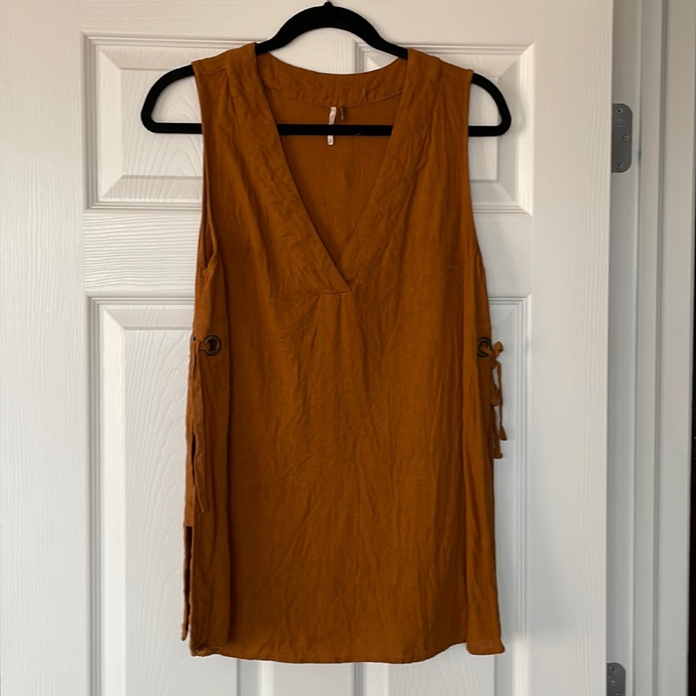 Free people linen blend tank NWOT